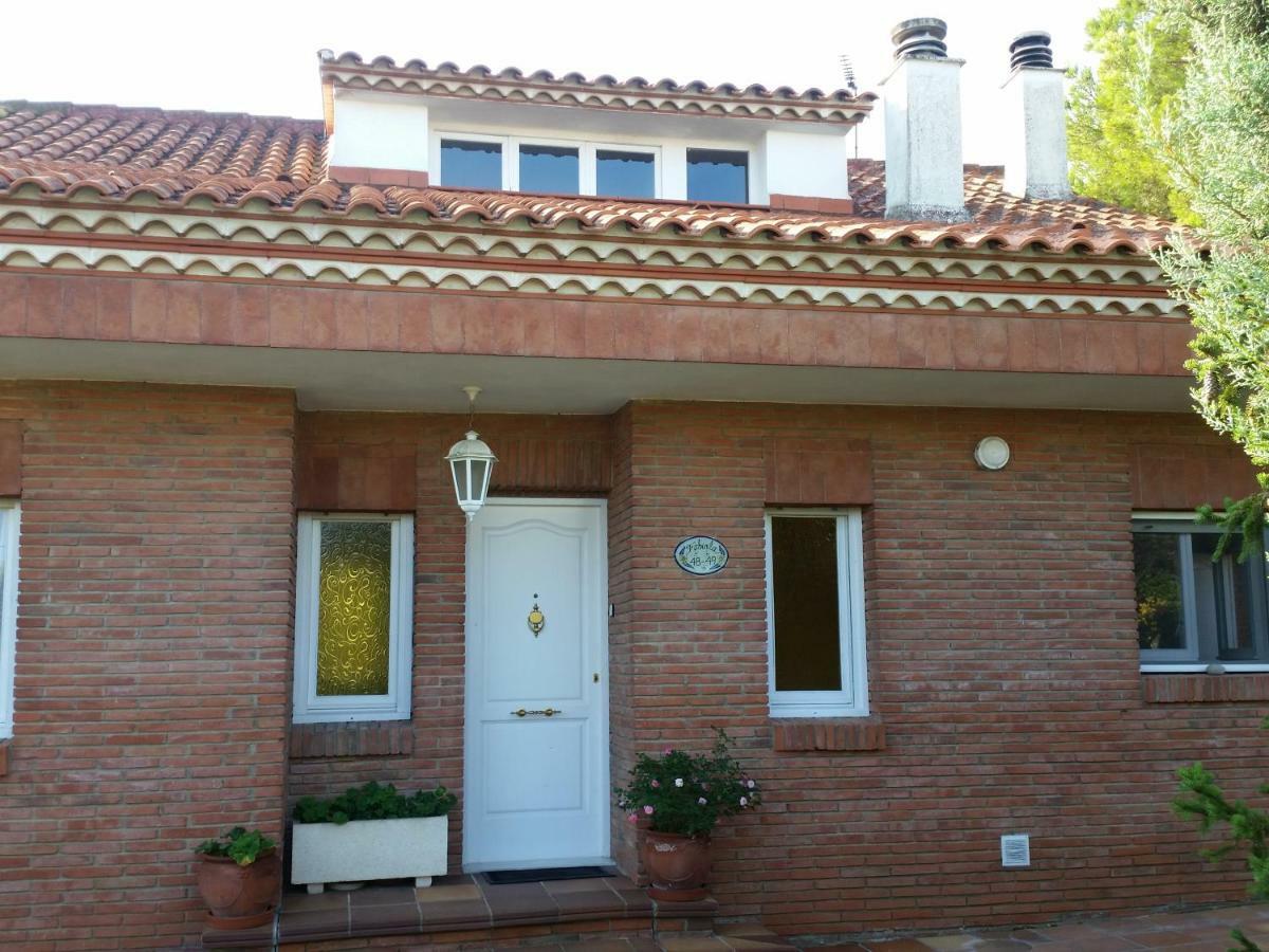 Villa Fabiola Fogas de Tordera Luaran gambar