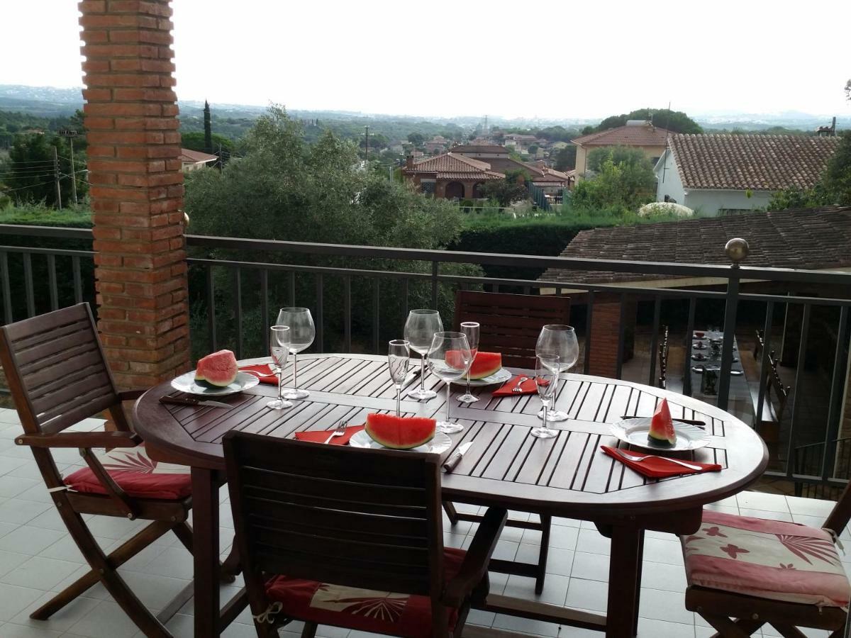 Villa Fabiola Fogas de Tordera Luaran gambar