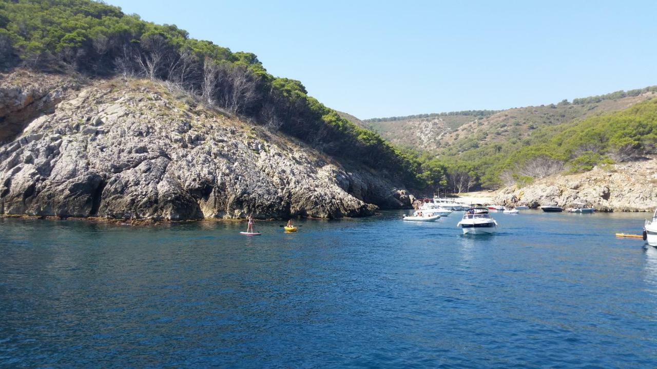 Villa Fabiola Fogas de Tordera Luaran gambar
